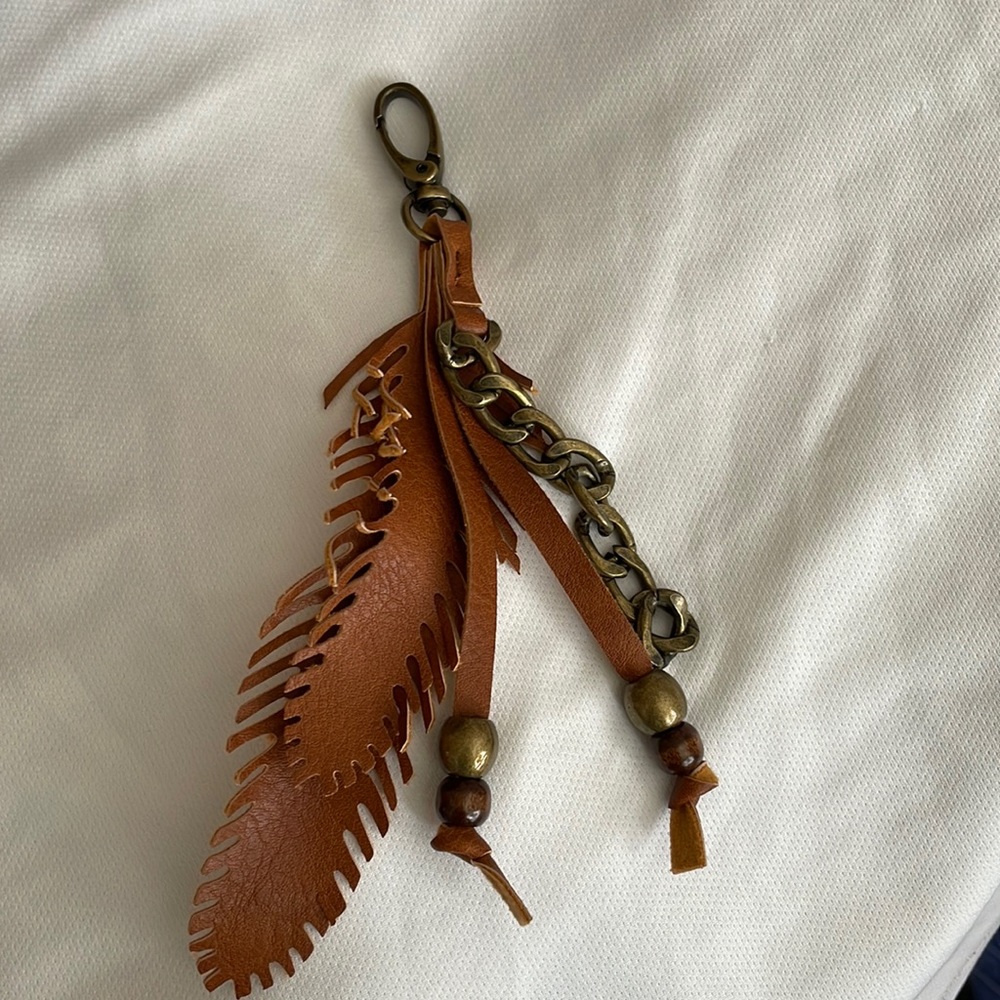 Brown leather key chain/purse clip
